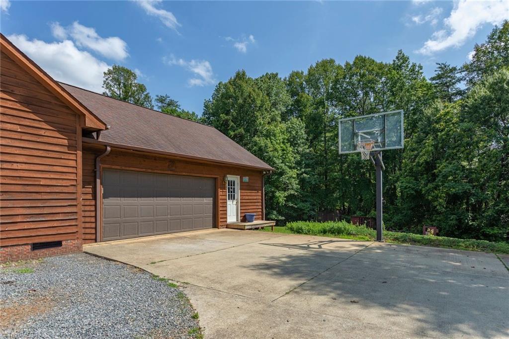 1076 Berrymore Road Reidsville, NC 27320 - Photo 28 of 28 Gallery Image 28