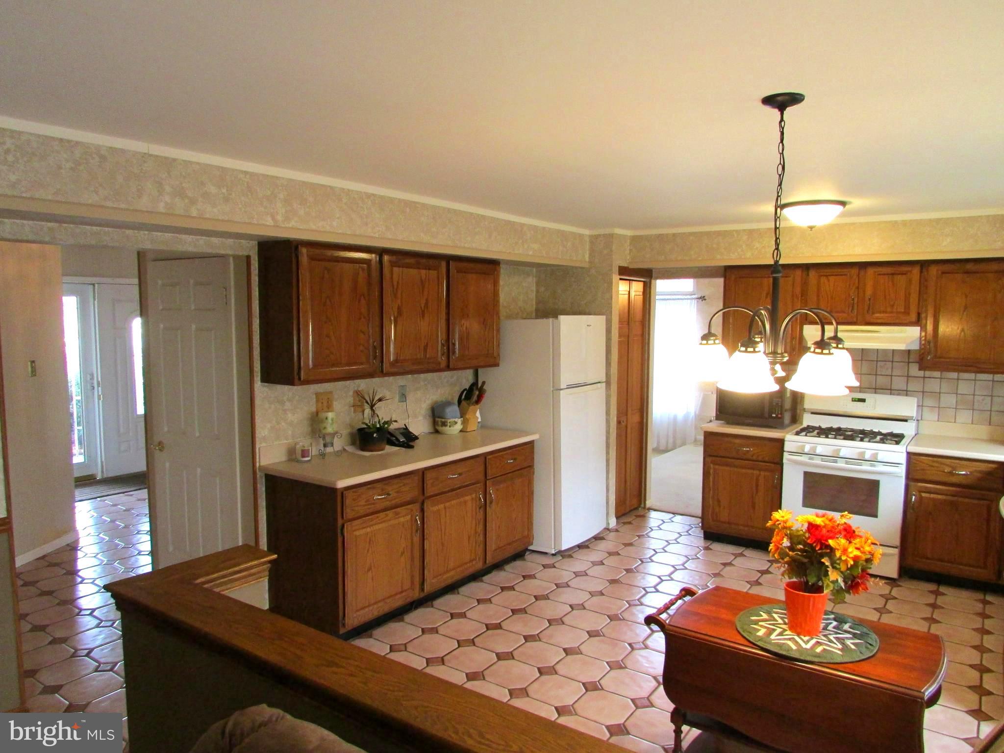 2263 Rittenhouse Square Bensalem, PA 19020 - Photo 6 of 50 Gallery Image 6