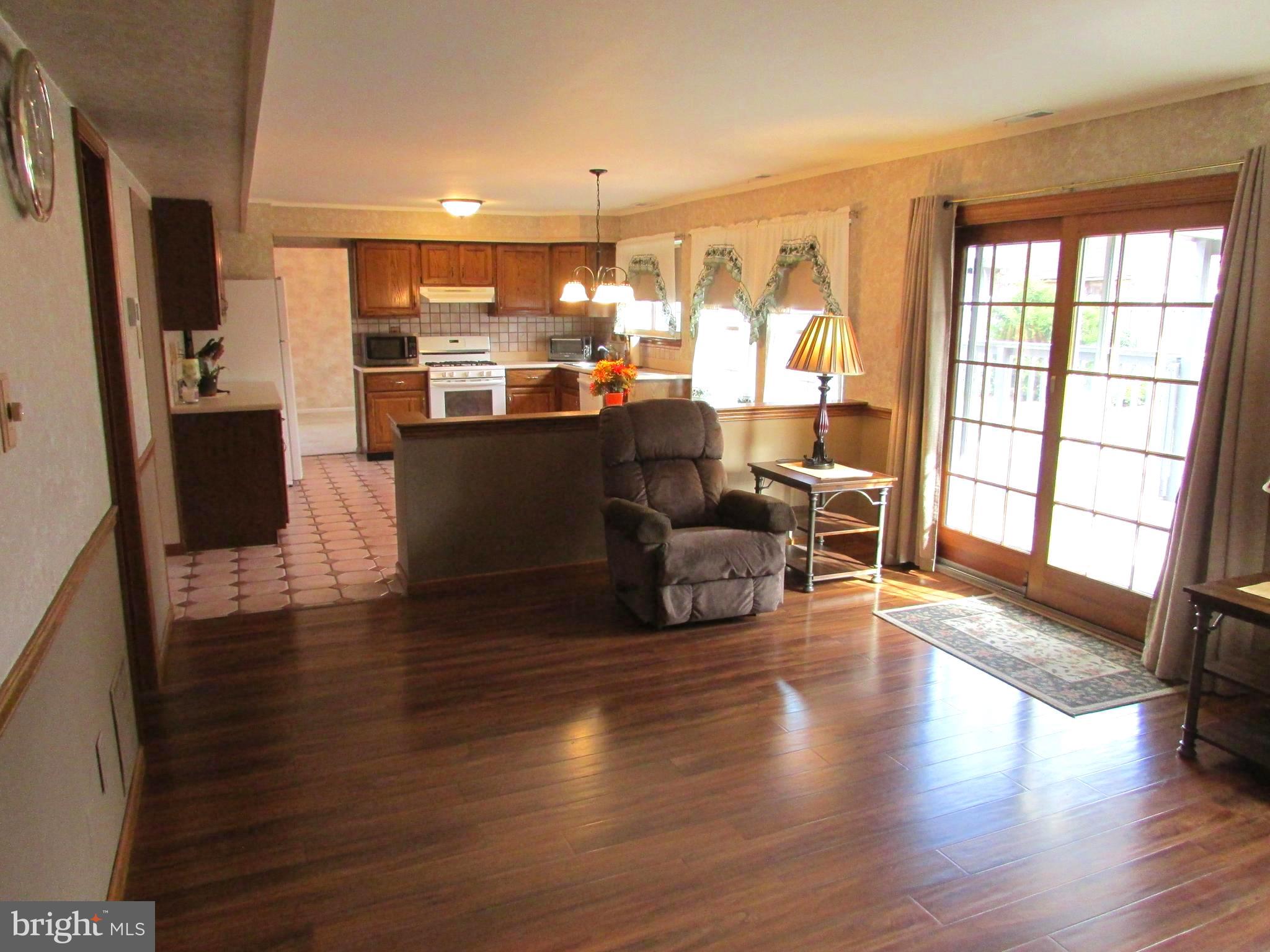 2263 Rittenhouse Square Bensalem, PA 19020 - Photo 9 of 50 Gallery Image 9