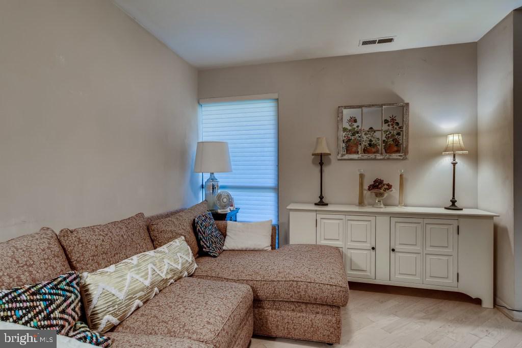 4001 Old Court Road, Unit 101 Pikesville, MD 21208 - Photo 12 of 27 DEN OFF LIVING ROOM