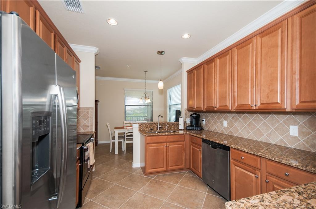 9114 Prima Way, Unit 202 Naples, FL 34113 - Photo 5 of 13 Gallery Image 5