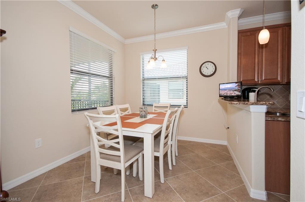 9114 Prima Way, Unit 202 Naples, FL 34113 - Photo 6 of 13 Eat in Kitchen