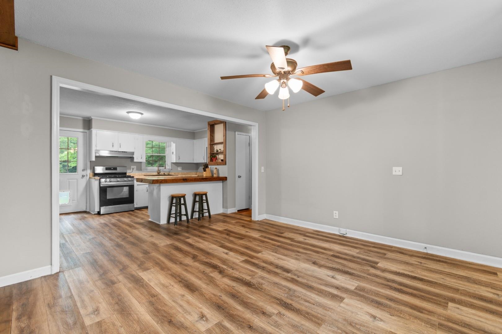 2240 Little Lamb Road Conway, SC 29527 - Photo 11 of 53