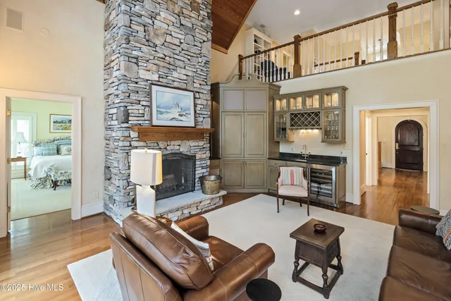 $1,000,000 | 400 Wild Dunes Circle, Wilmington, NC 28411