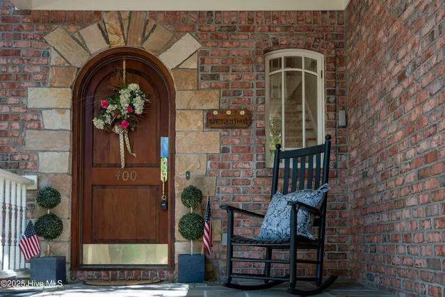 $1,000,000 | 400 Wild Dunes Circle, Wilmington, NC 28411