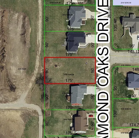 $45,000 | 300 Diamond Oaks Drive, Dodgeville, WI 53533