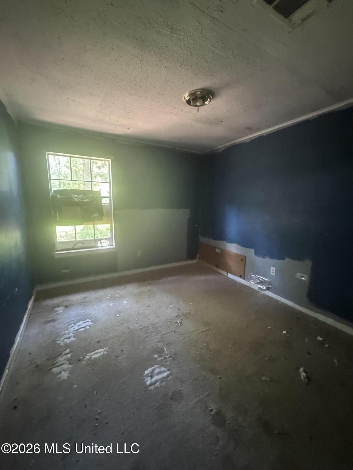 721 McCluer Road Jackson, MS 39212 - Photo 14 of 20 IMG_8657