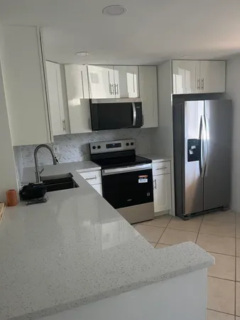 $1,690 | 2615 Northeast 3rd Street, Unit 103, Boynton Beach, FL 33435
