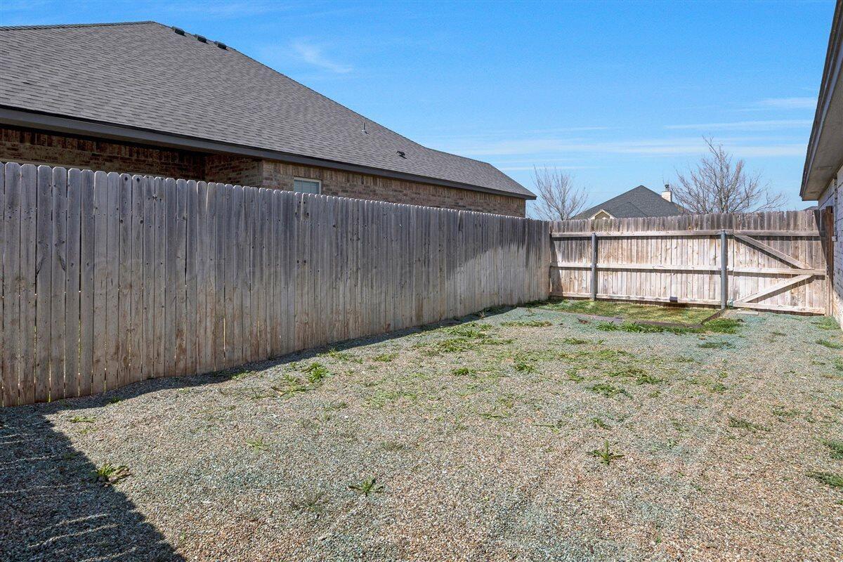 22 Sandra Lane Canyon, TX 79015 - Photo 25 of 25 a backyard of a house