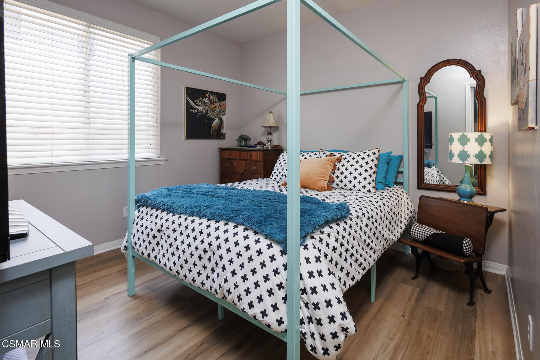 5859 Evening Sky Drive Simi Valley, CA 93063 - Photo 22 of 50 a living room with furniture