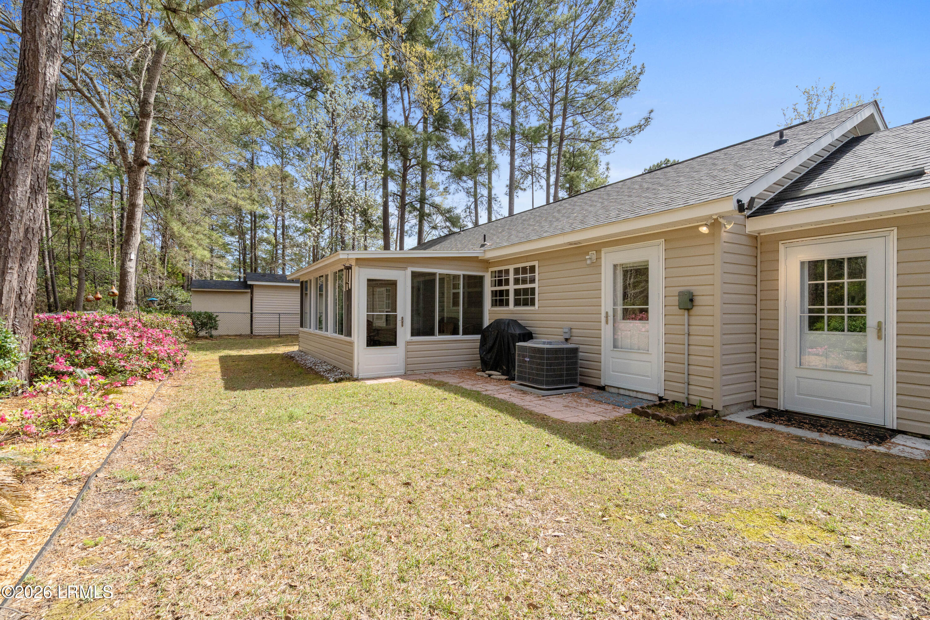 97 Ridgeland Lakes Drive Ridgeland, SC 29936 - Photo 31 of 33 97 Ridgeland Lakes-40