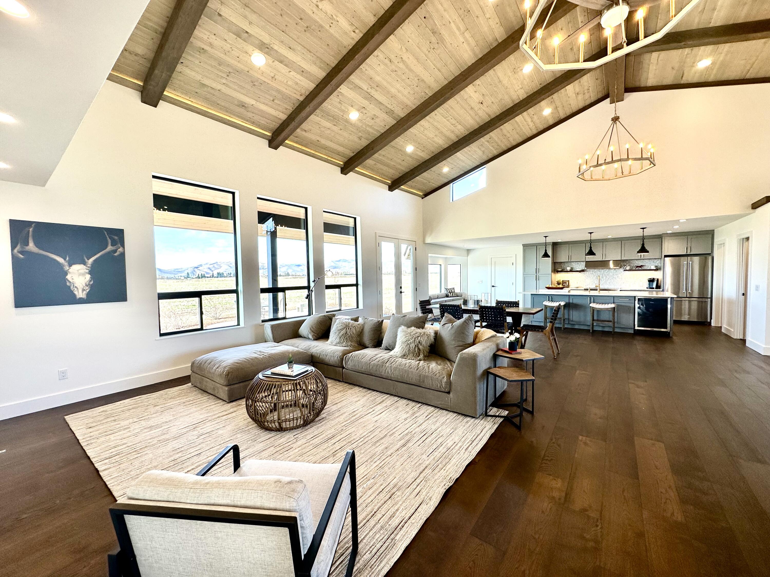 139 Baseline Road Blaine County, ID 83313 - Photo 14 of 52 IMG_9821