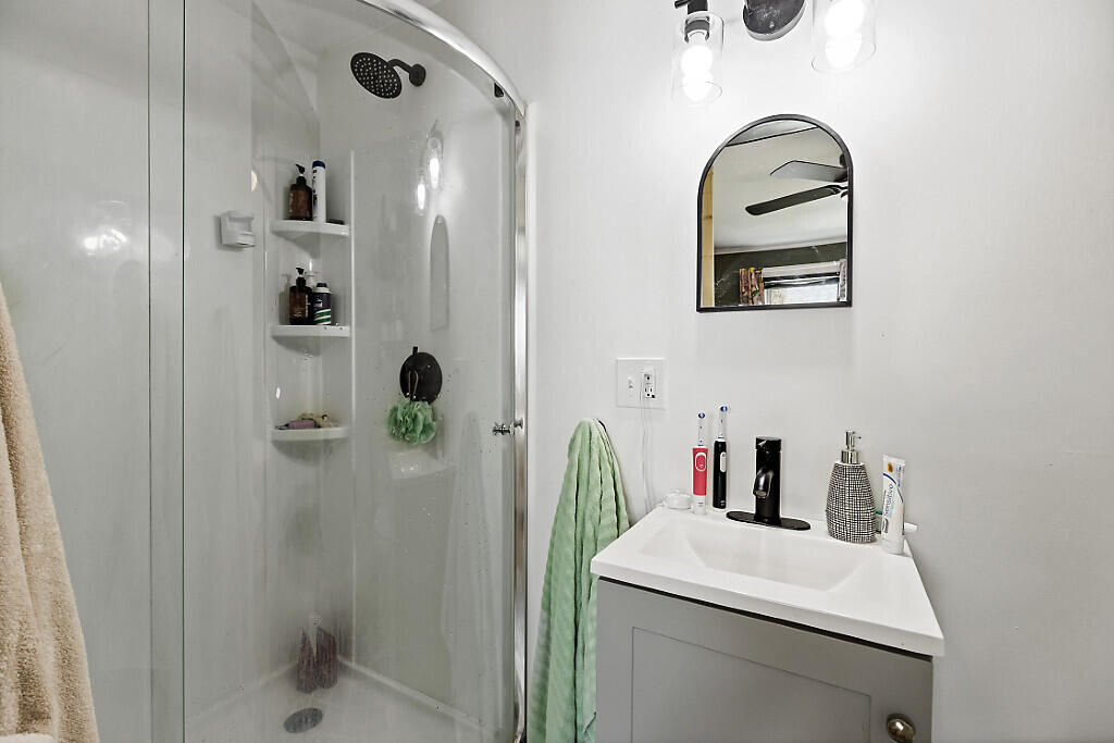13 Averill Terrace Waterville, ME 04901 - Photo 27 of 62 20_BP5A9871_DxO_mls