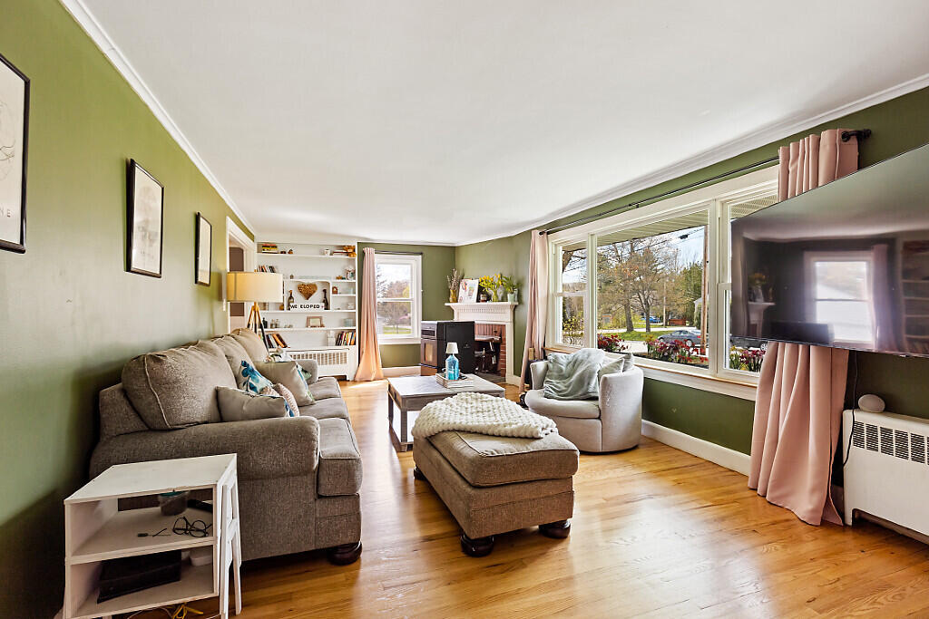 13 Averill Terrace Waterville, ME 04901 - Photo 8 of 62 28_BP5A9895_DxO_mls