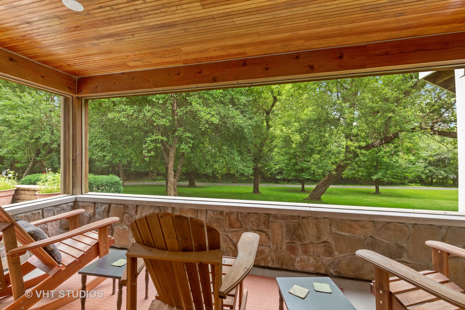 25287 Wren Road Tower Lakes, IL 60010 - Photo 25 of 51 a view of a two chairs in the patio