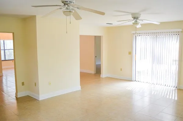 $2,150 | 7760 Southwest 47th Lane, Gainesville, FL 32608