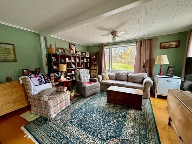 1 Glen Road Gorham, NH 03581 - Photo 5 of 39