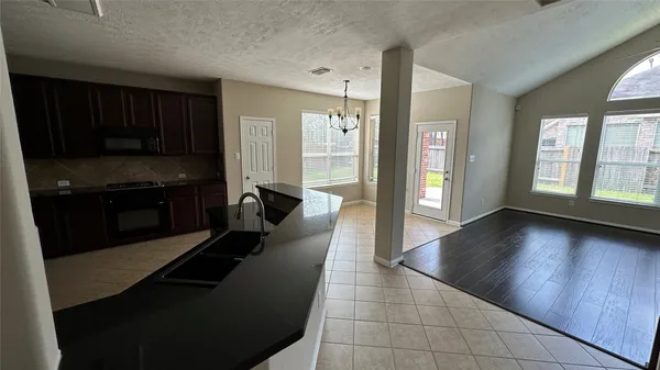 $2,500 | 25106 Jaymarr Court, Porter, TX 77365