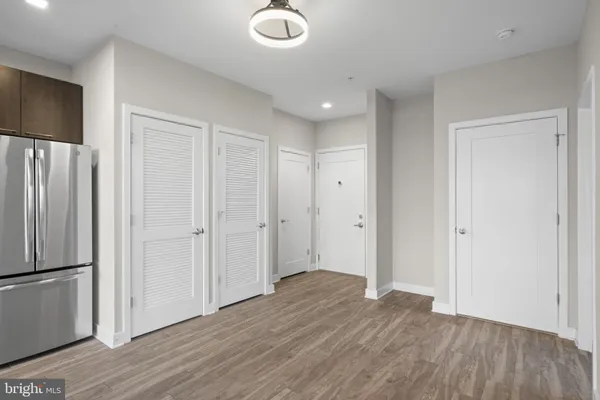 $519,999 | 989 South Buchanan Street, Unit 312, Arlington, VA 22204