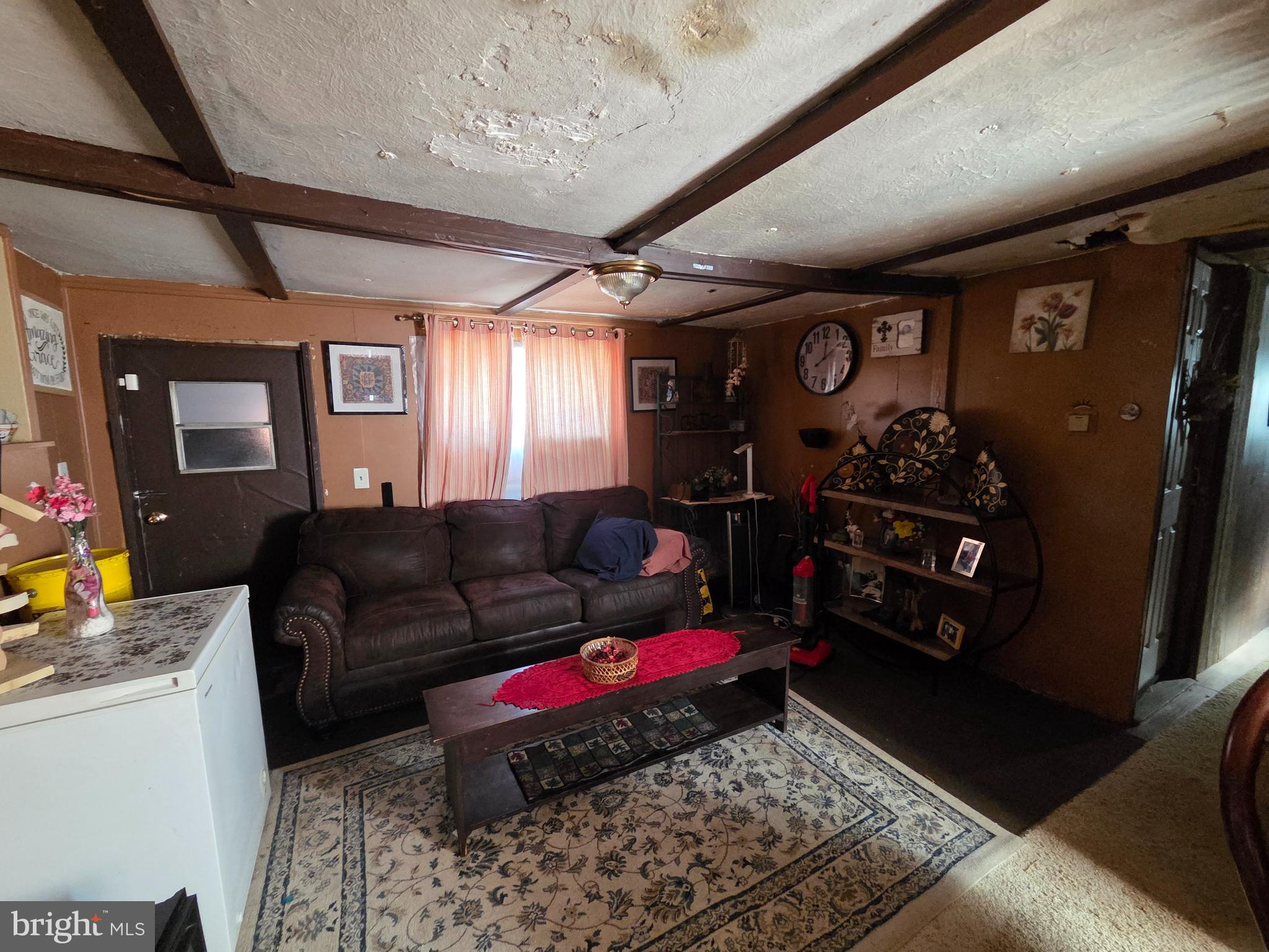 2034 Jerome Road Mount Jackson, VA 22842 - Photo 7 of 15 Inside of singlewide