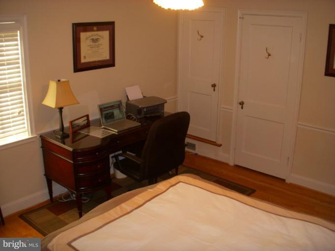 301 Broadmoor Road Baltimore, MD 21212 - Photo 17 of 24 Bedroom
