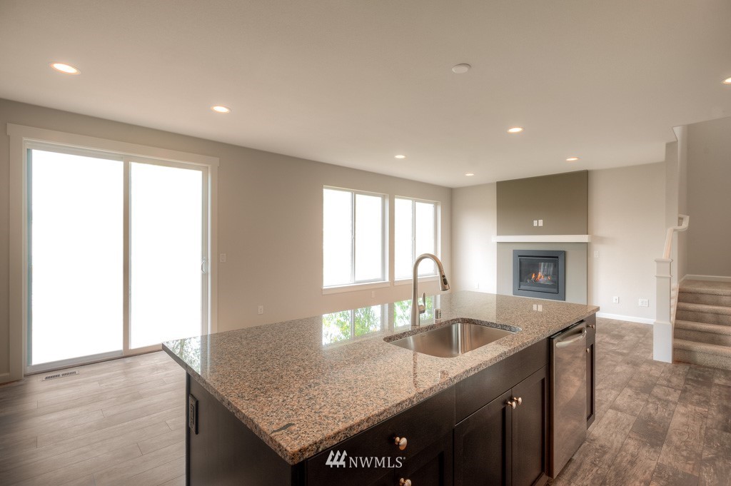 21123 Meridian Drive Southeast, Unit P22 Bothell, WA 98021 - Photo 11 of 29 Gallery Image 11