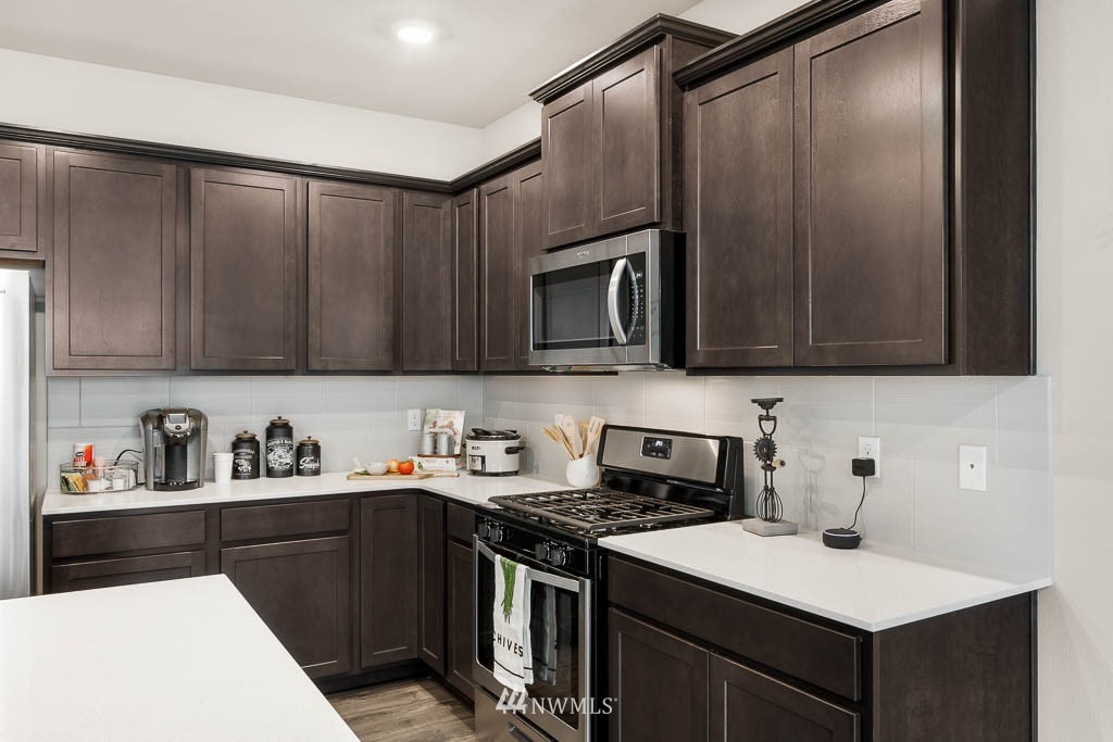 21123 Meridian Drive Southeast, Unit P22 Bothell, WA 98021 - Photo 8 of 29 Gallery Image 8