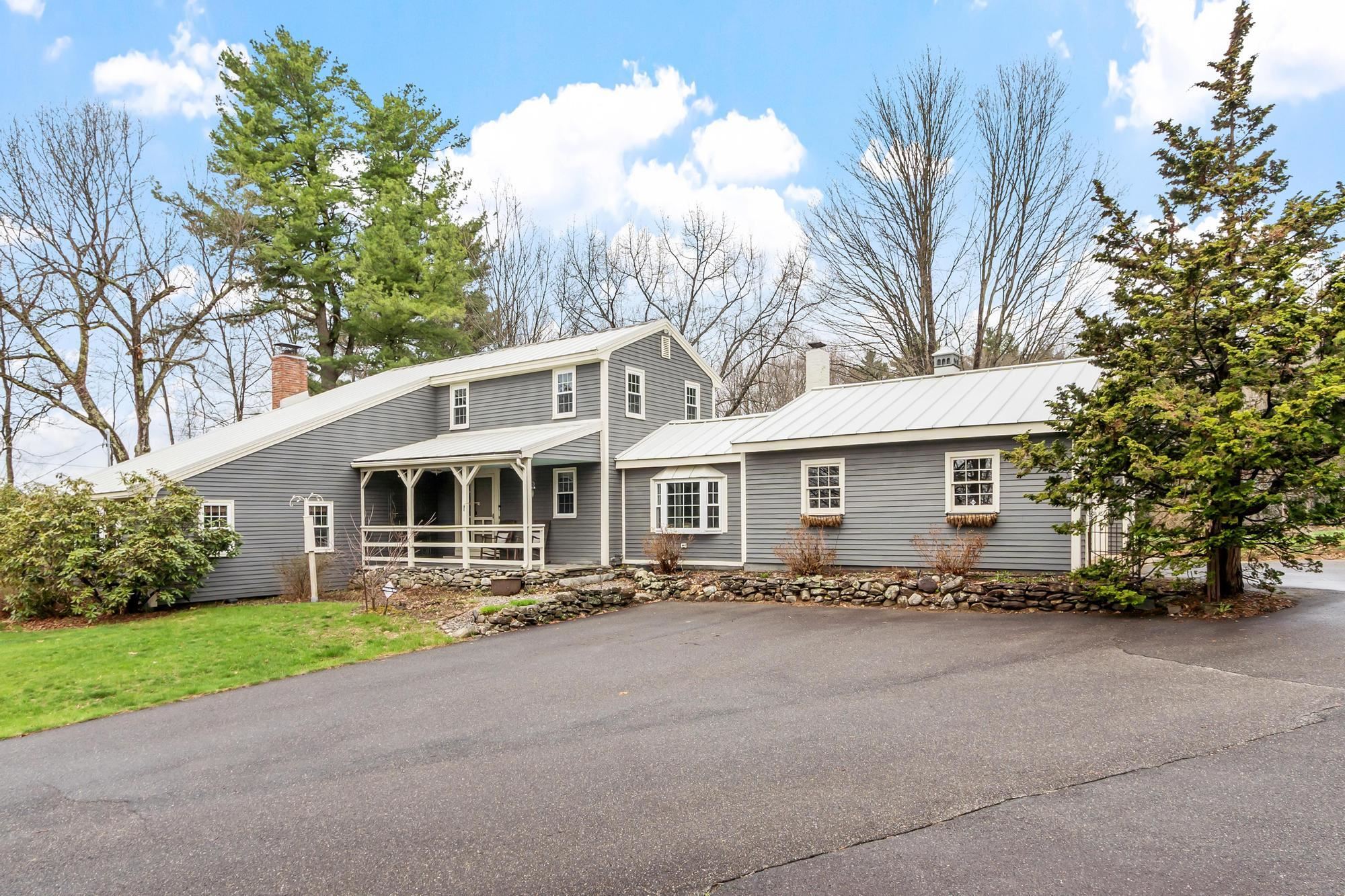 76 English Range Road Derry, NH 03038 - Photo 3 of 60 Gallery Image 3