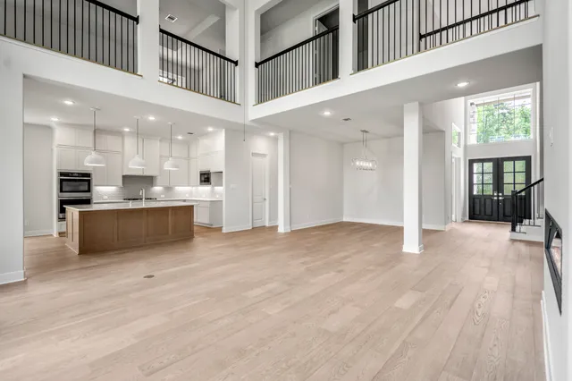 $799,990 | 208 Lilac Tree Court, Willis, TX 77318