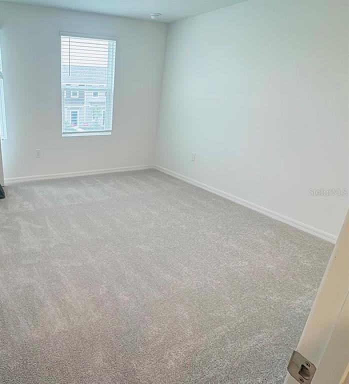 3192 Skyline Loop Kissimmee, FL 34758 - Photo 5 of 11