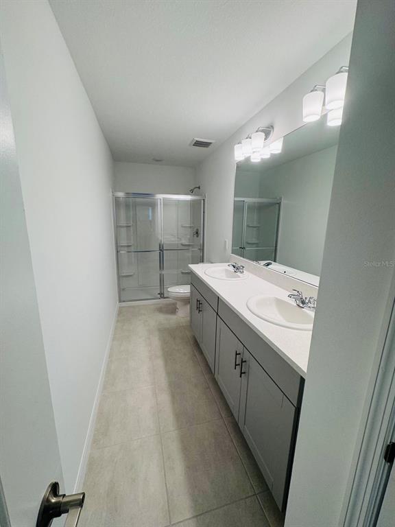 3192 Skyline Loop Kissimmee, FL 34758 - Photo 6 of 11