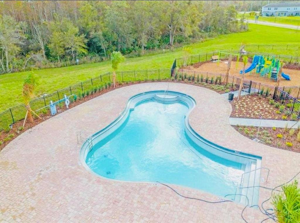 3192 Skyline Loop Kissimmee, FL 34758 - Photo 9 of 11