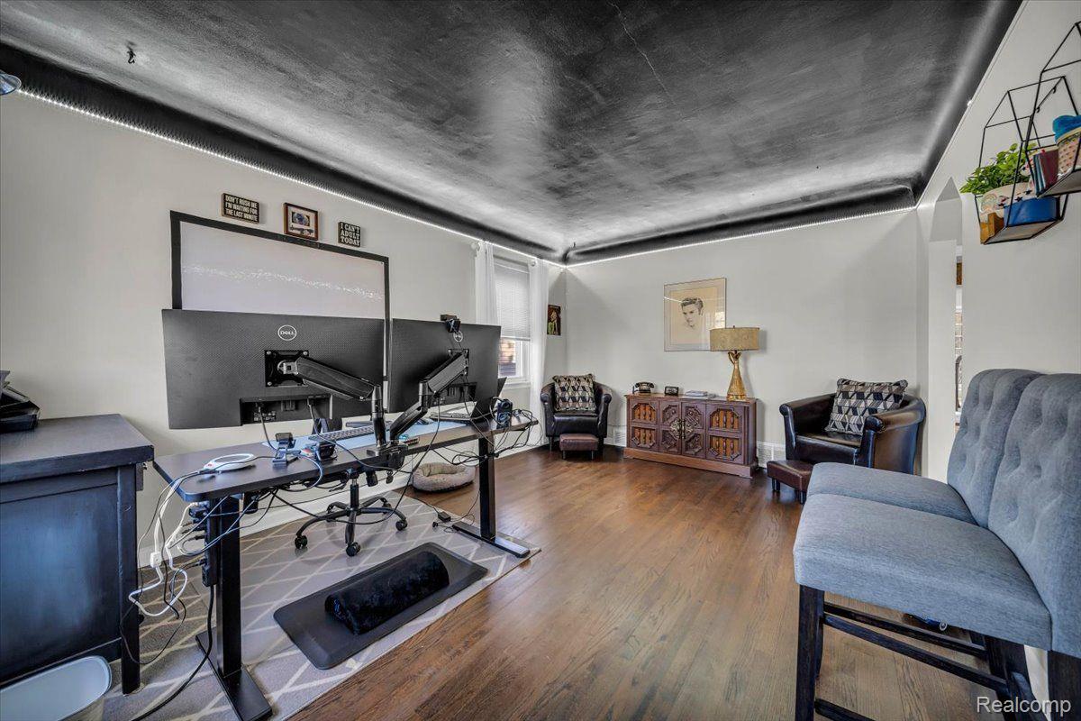 4120 Durham Road Royal Oak, MI 48073 - Photo 6 of 31 Gallery Image 6