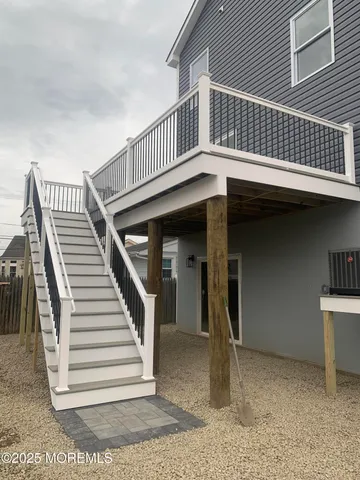 $889,500 | 6 Holly Acres Drive, Brick, NJ 08723