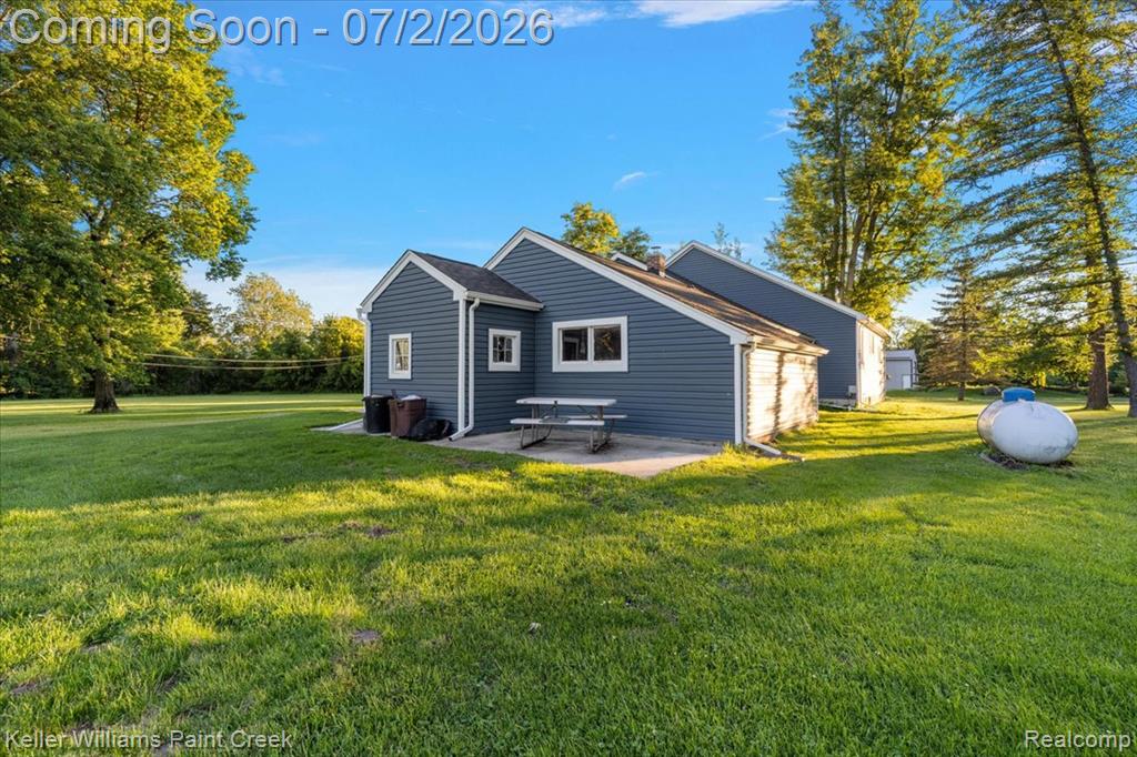 54230 Card Road Macomb, MI 48042 - Photo 5 of 73