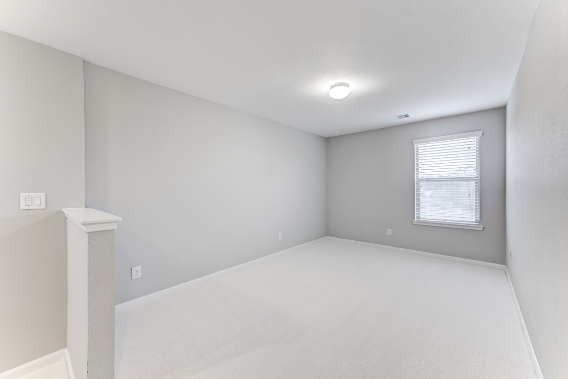 4706 Mint Trail Houston, TX 77066 - Photo 23 of 46