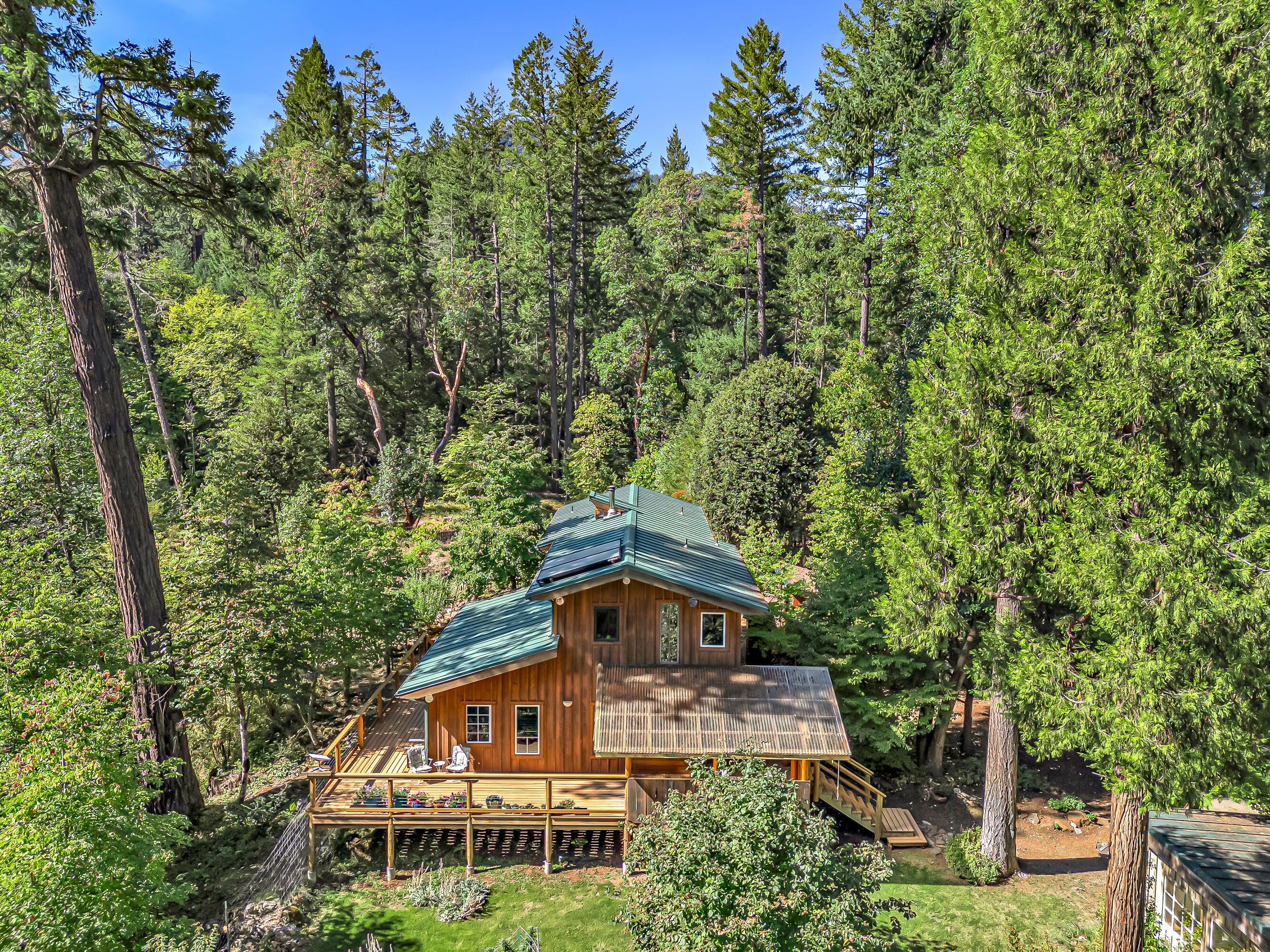 3496 East Fork Road Williams, OR 97544 - Photo 89 of 97 DJI_20250916114221_0007_D
