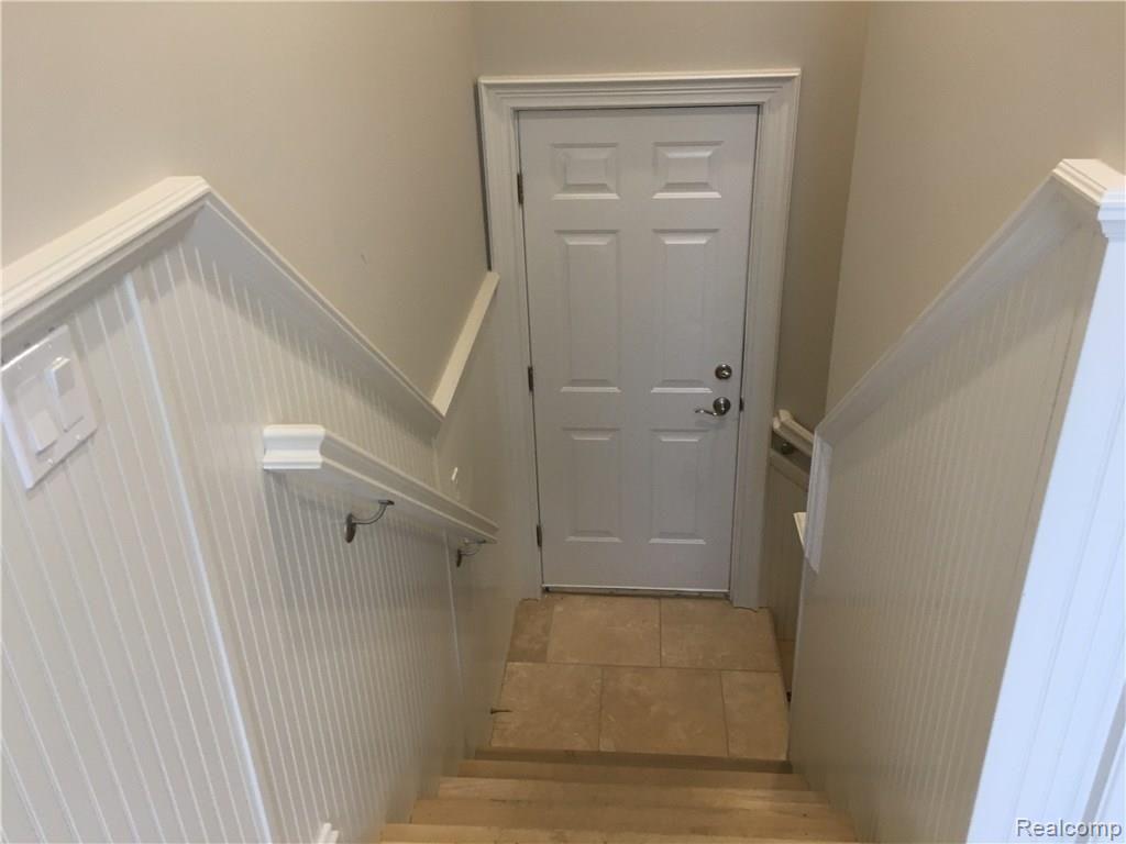 6813 Shelldrake Drive Troy, MI 48085 - Photo 13 of 42
