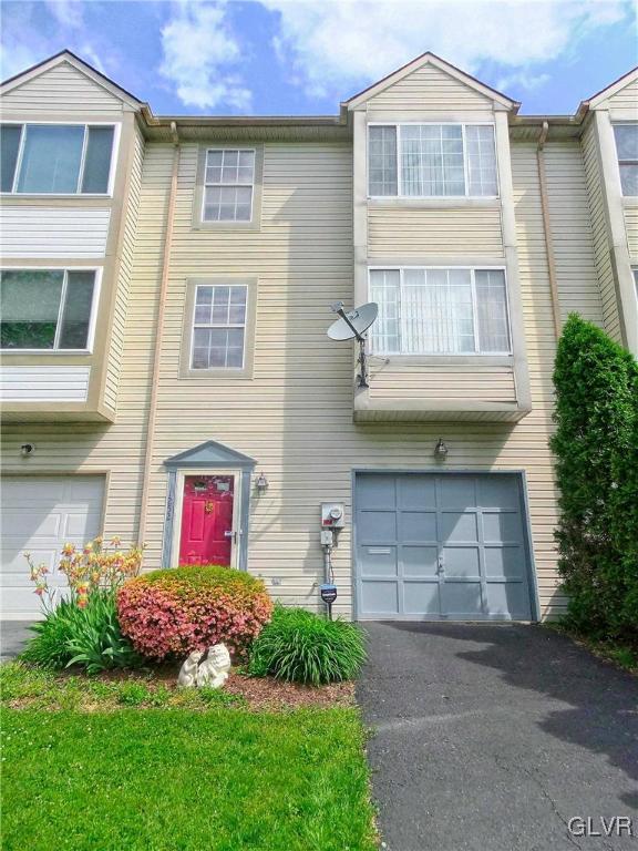1252 Stanford Road Bethlehem, PA 18018 - Photo 1 of 20 Gallery Image 1