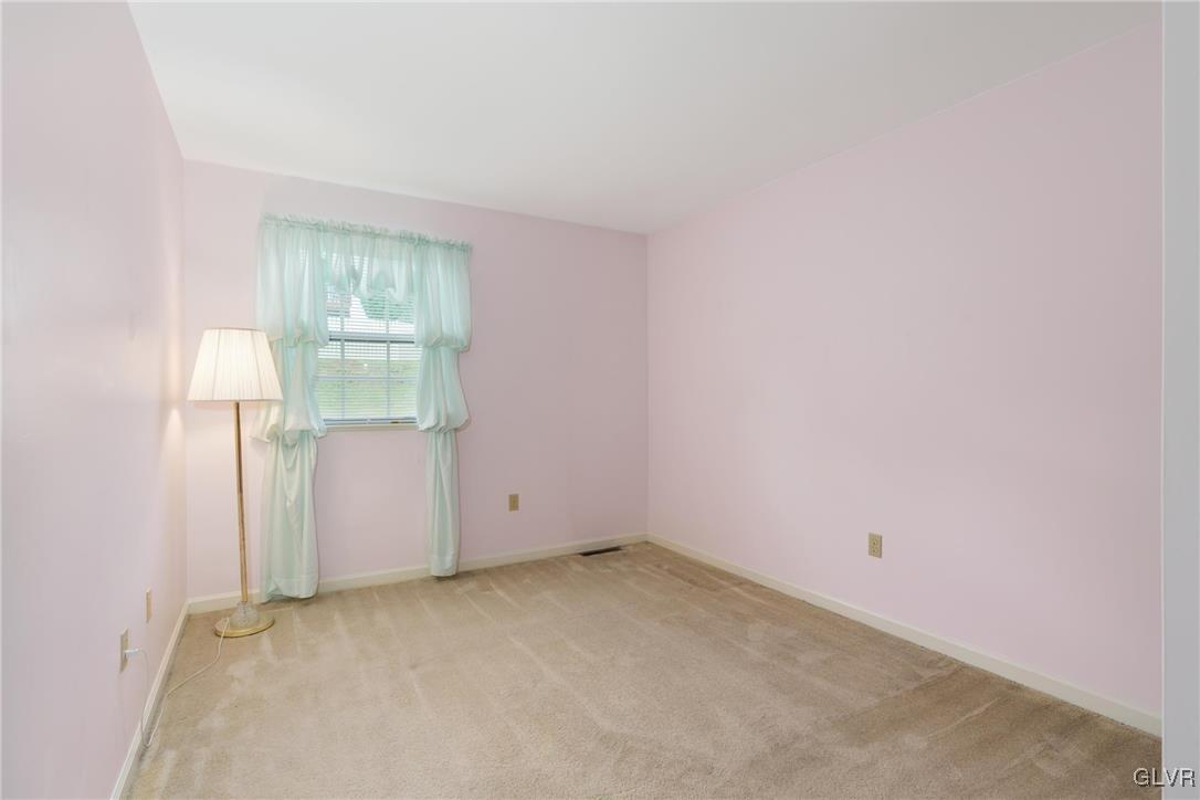 1252 Stanford Road Bethlehem, PA 18018 - Photo 14 of 20 Gallery Image 14