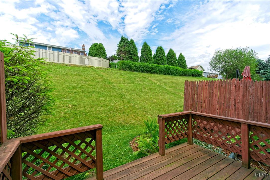 1252 Stanford Road Bethlehem, PA 18018 - Photo 18 of 20 Gallery Image 18