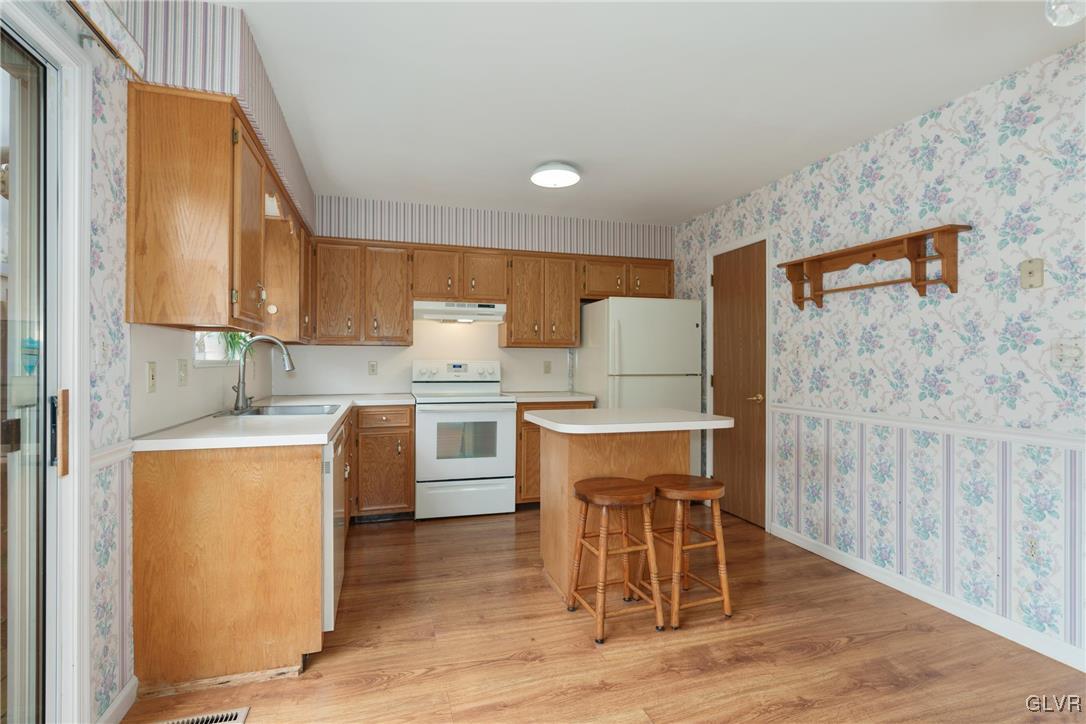 1252 Stanford Road Bethlehem, PA 18018 - Photo 4 of 20 Gallery Image 4