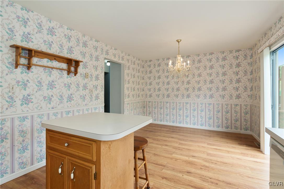 1252 Stanford Road Bethlehem, PA 18018 - Photo 5 of 20 Gallery Image 5