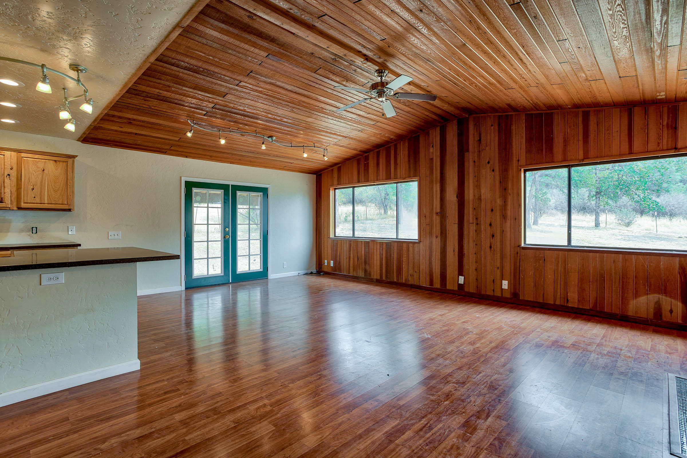 10518 Hufford Ranch Road Whitmore, CA 96096 - Photo 7 of 40 495A9437