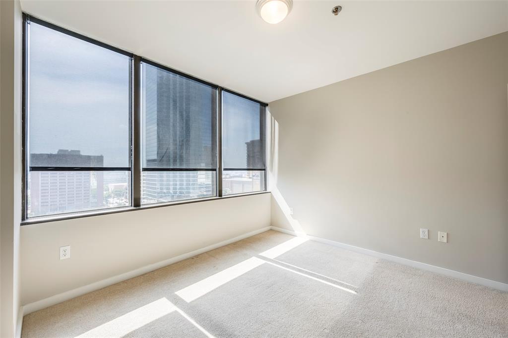 1200 Main Street, Unit 1002 Dallas, TX 75202 - Photo 19 of 30 a view of an empty room