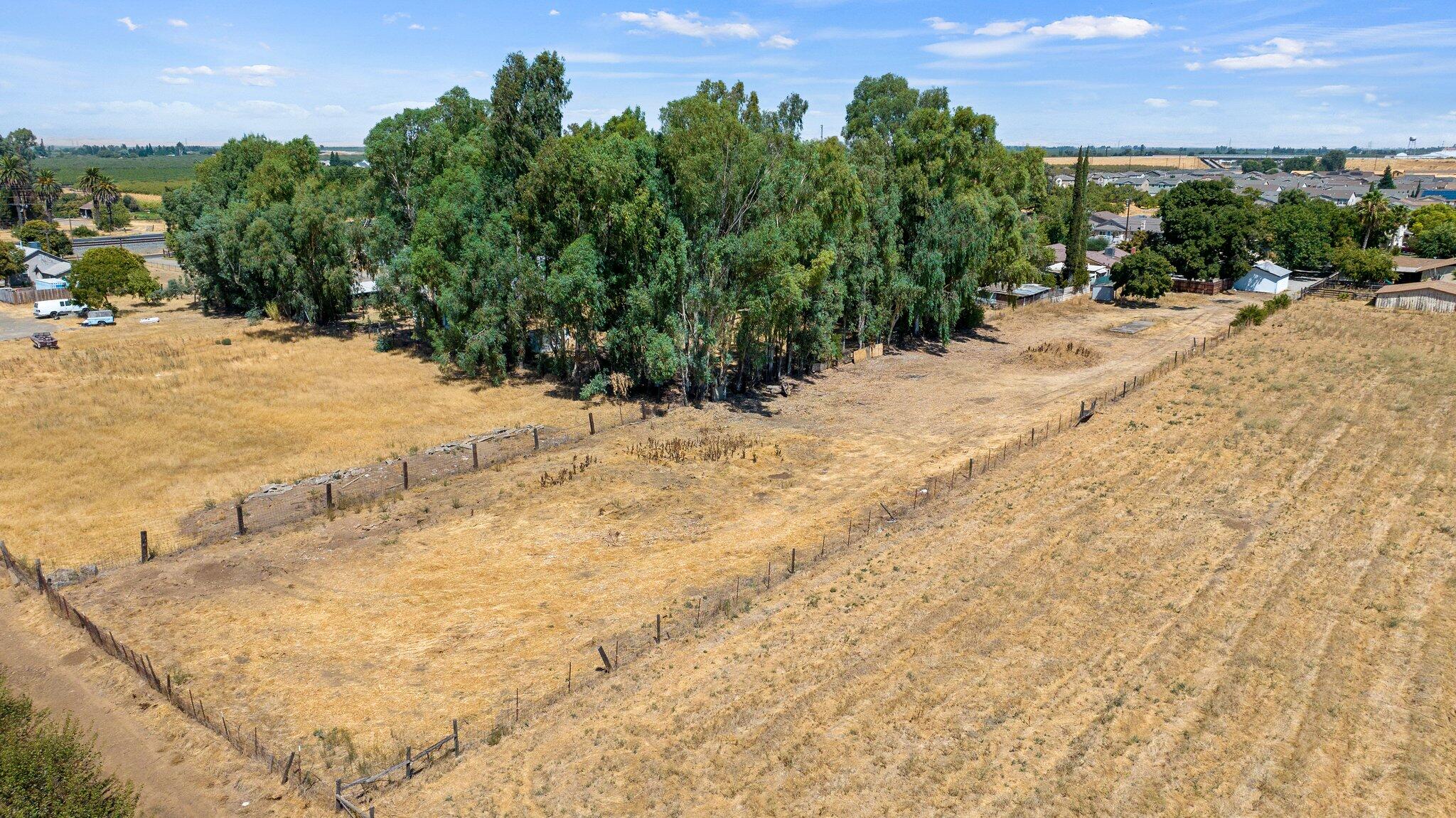 1737 North Coffee Street Merced, CA 95341 - Photo 57 of 62 57-web-or-mls-DJI_20240828141536_0776_D