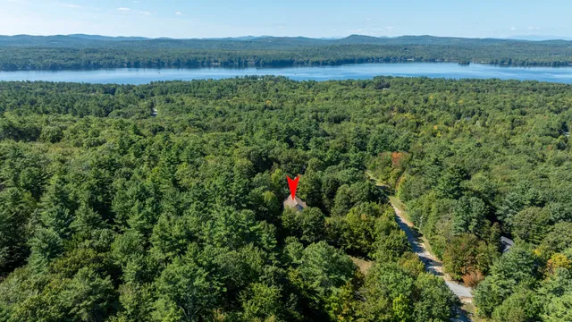 $639,900 | 81 Madison Drive, Naples, ME 04055