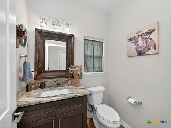 $642,000 | 494 Flash Circle, Luling, TX 78648