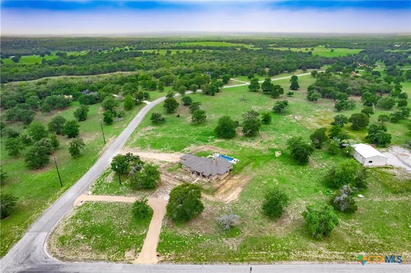 $642,000 | 494 Flash Circle, Luling, TX 78648