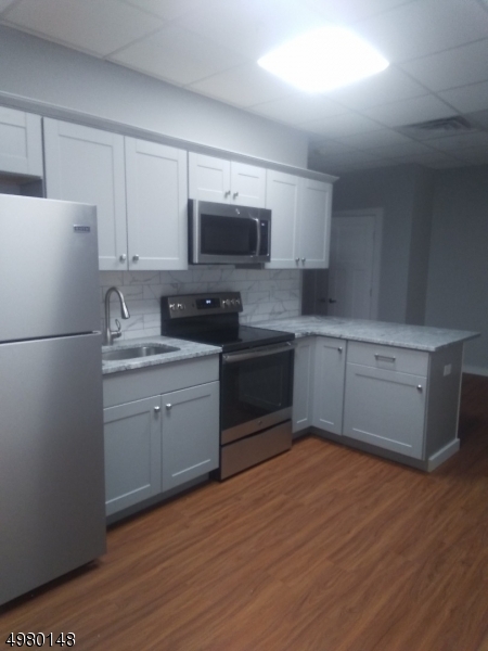 5677 Berkshire Valley Road, Unit B1 Oak Ridge, NJ 07438 - Photo 4 of 16